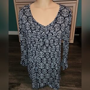 Kim Rogers blouse navy blue and white paisley